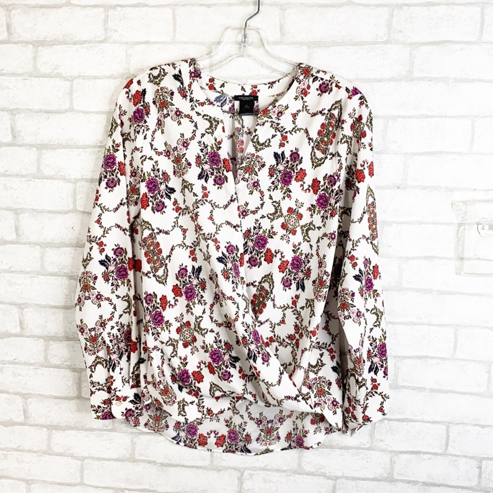 Ann Taylor floral surplice blouse size XS